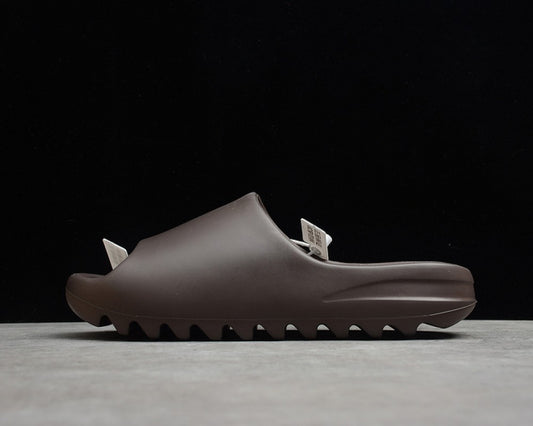 Yeezy Slide Soot shoes G55495